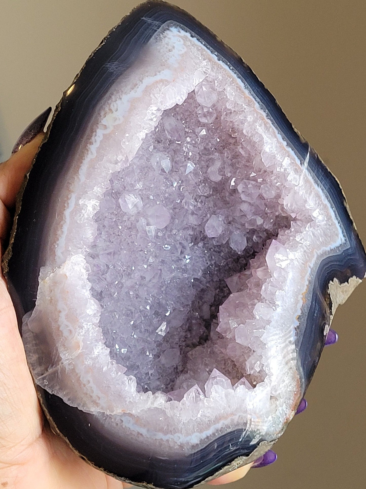 Druze Agate Geode with Stand | Black Chalcedony from Uruguay | Lilac Amethyst Crystals | Home Decor | Crystal Collector | Gift ideas | 4lbs