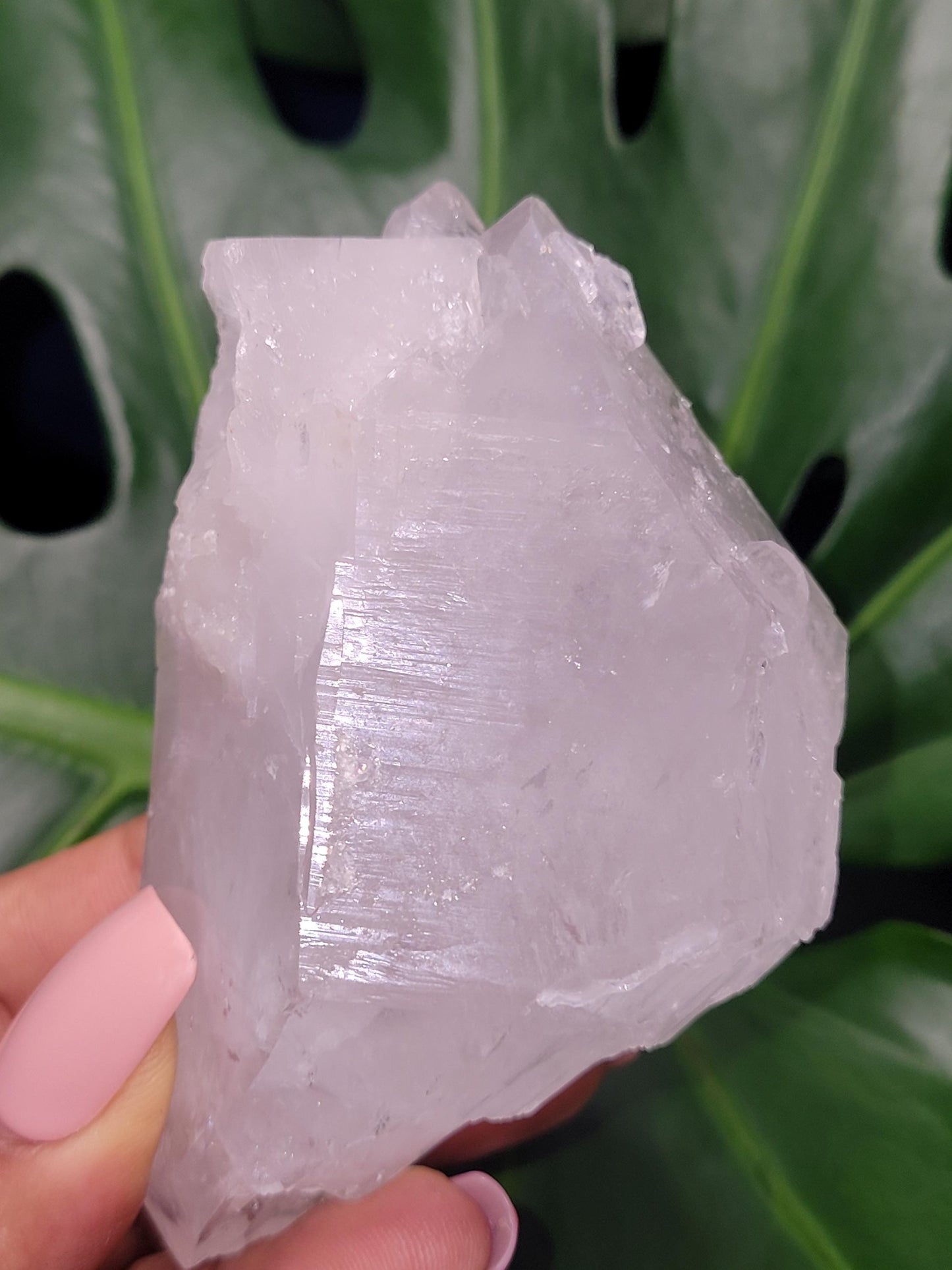 Stunning Lemurian Clear Quartz Crystal Point-Crystal Collectors-Birthday Anniversary Christmas Gift-Home Decor-Gift Ideas-High Quality