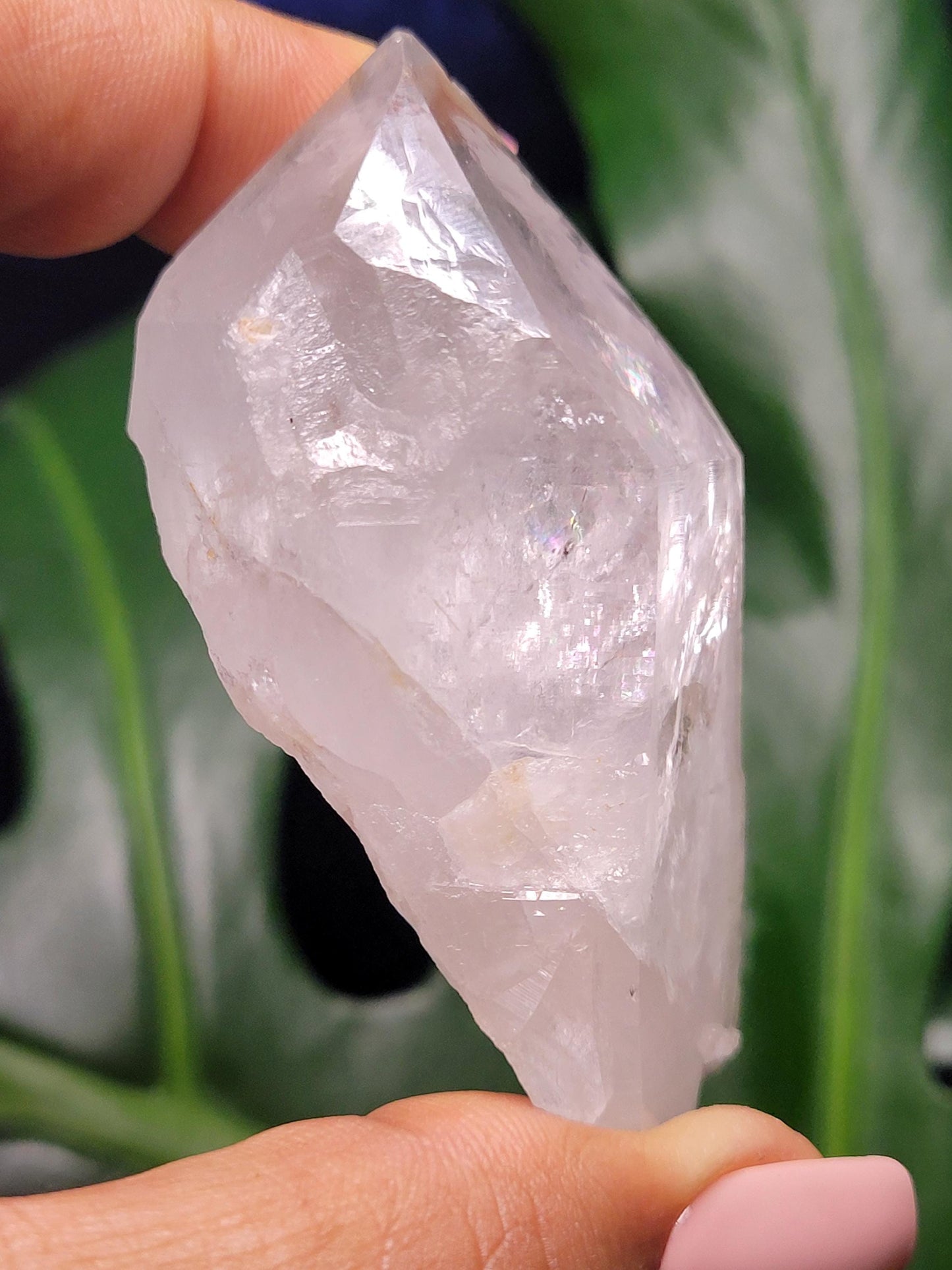 Stunning Lemurian Clear Quartz Crystal Point-Crystal Collectors-Birthday Anniversary Christmas Gift-Home Decor-Gift Ideas-High Quality