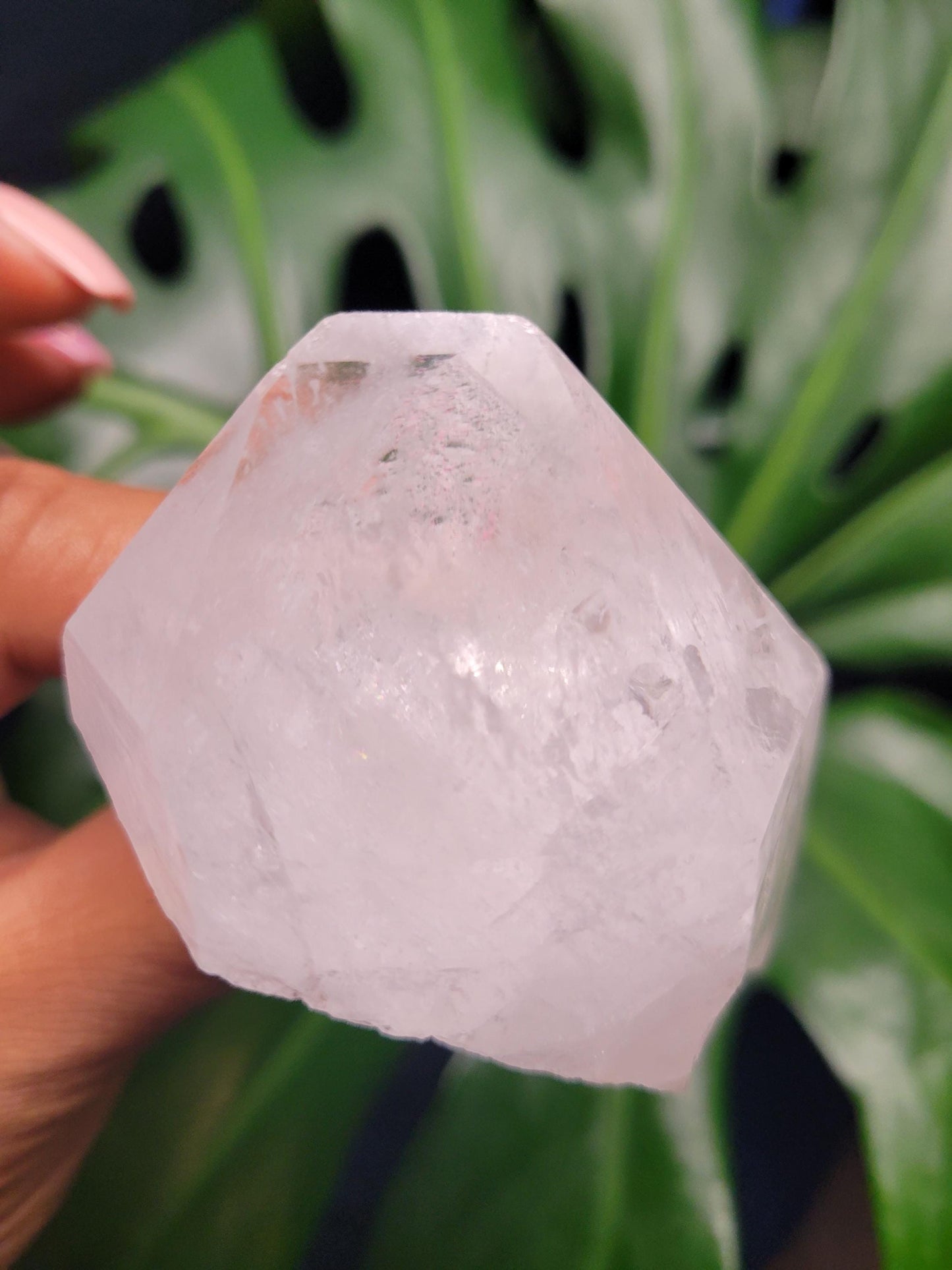 Stunning Lemurian Clear Quartz Crystal Point-Crystal Collectors-Birthday Anniversary Christmas Gift-Home Decor-Gift Ideas-High Quality