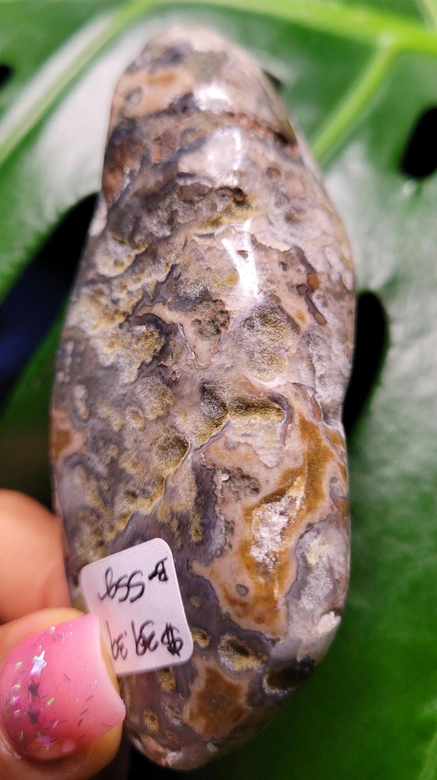 High Quality Galaxy Amethyst Shell with polished back from Uruguay - Home Decor - Crystal Collector - Gift Ideas - Gold - 55g