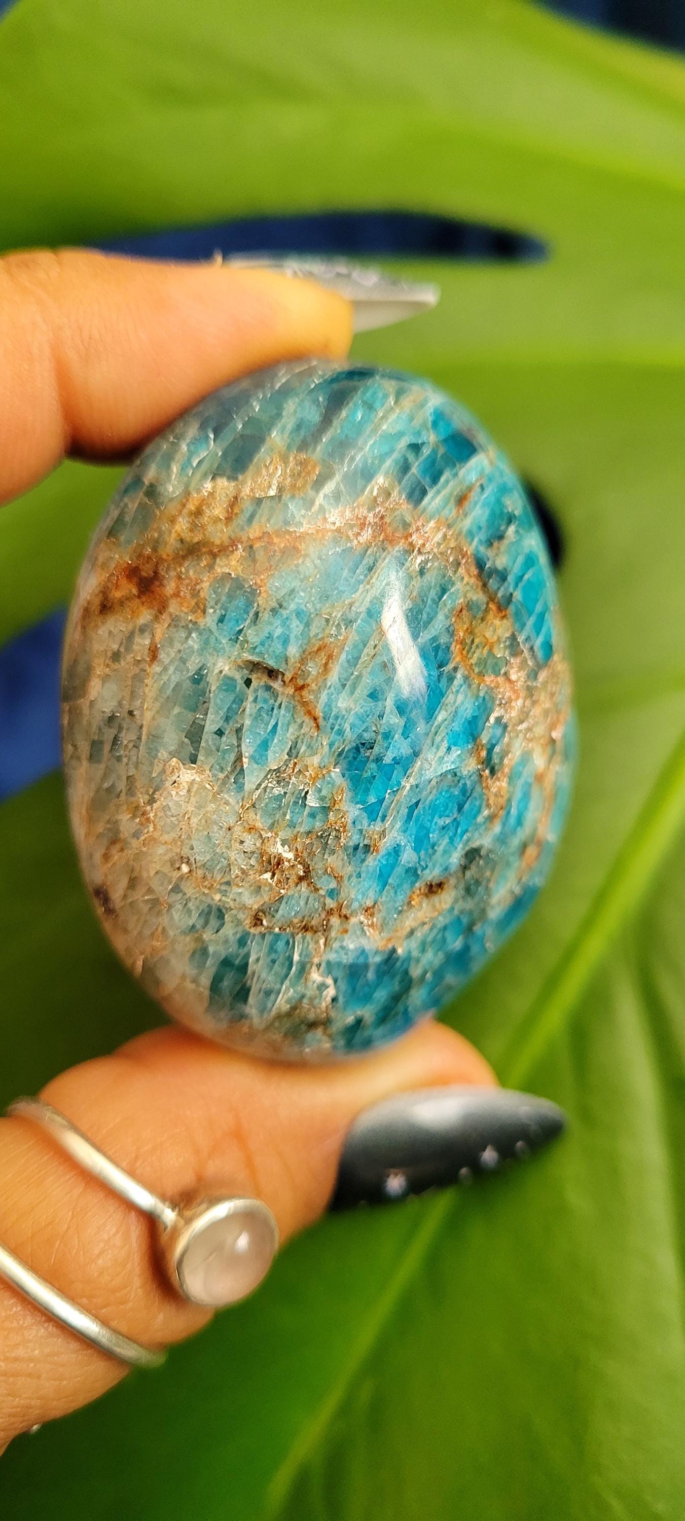 Apatite Palm Stones, Large | Your Pick | Meditation | Birthday Christmas Gift Ideas for you | Electric Blue | Third Eye Chakra