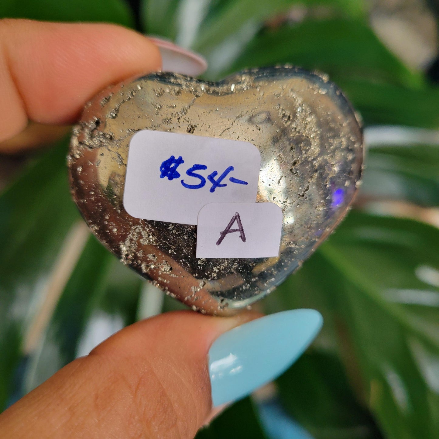 Gorgeous Pyrite Heart Carving from Peru | Abundance Protection Confidence | Shimmering Gold | Home Decor | Gift for you | Meditation Tool