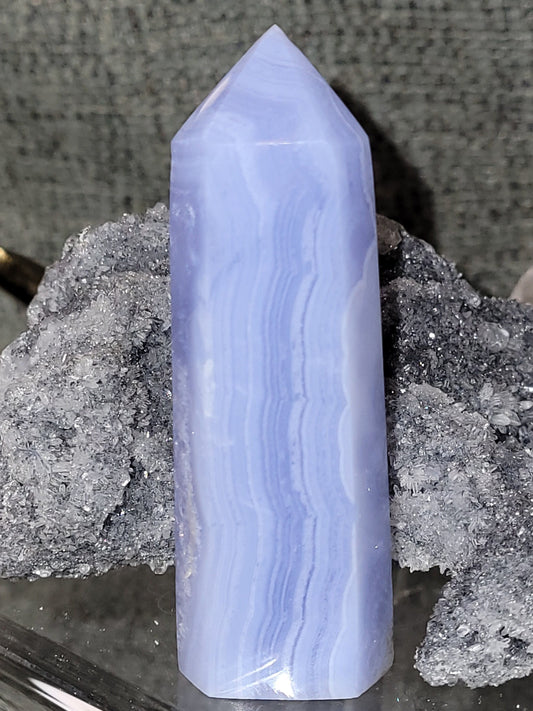 Beautiful Rare Blue Lace Agate Obelisk - Tower with beautiful banding.