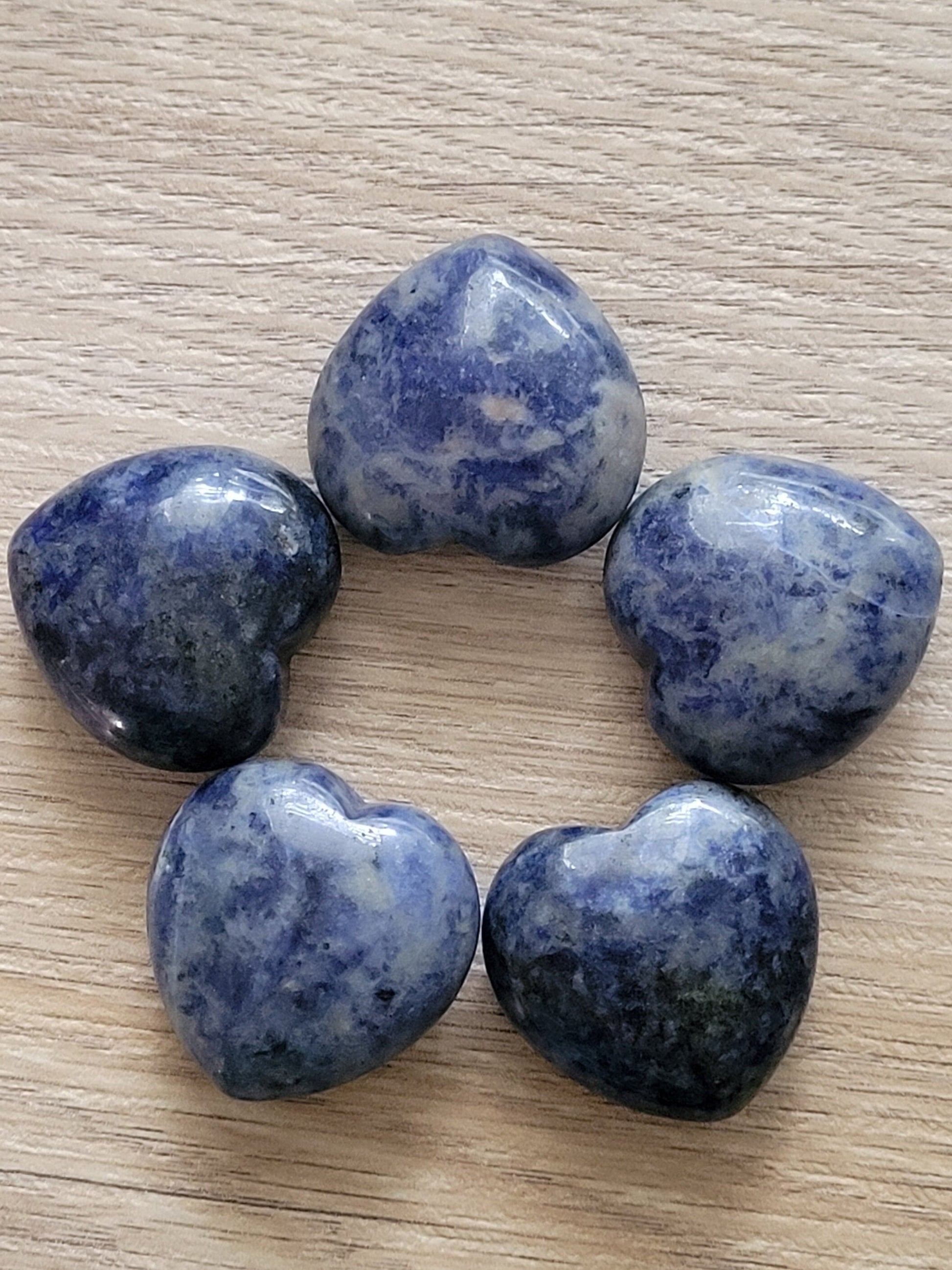 Sodalite Heart Crystal Carving - Healing Crystal - Home Decor - 25g - Intuitively picked