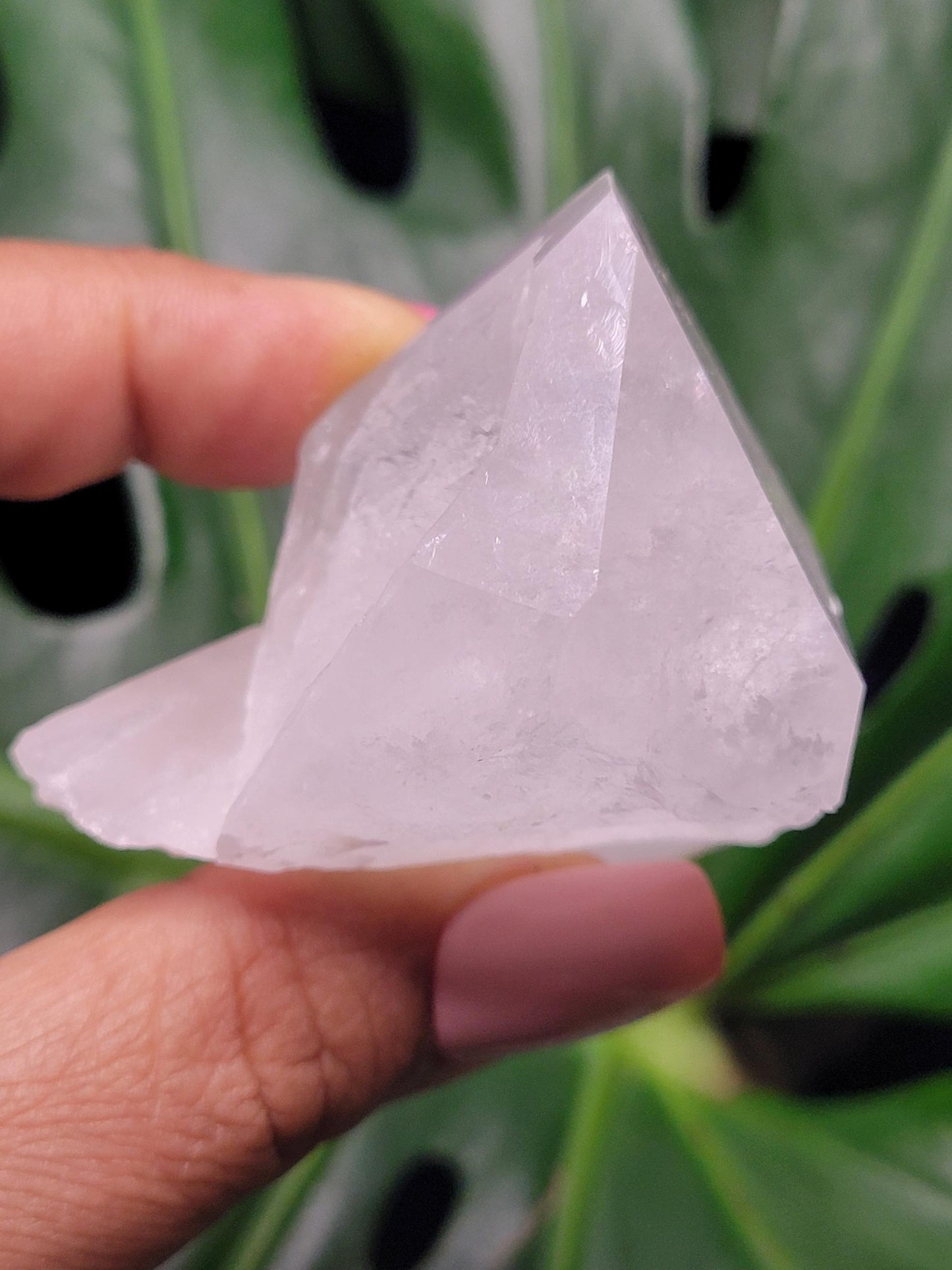 Stunning Lemurian Clear Quartz Crystal Point-Crystal Collectors-Birthday Anniversary Christmas Gift-Home Decor-Gift Ideas-High Quality