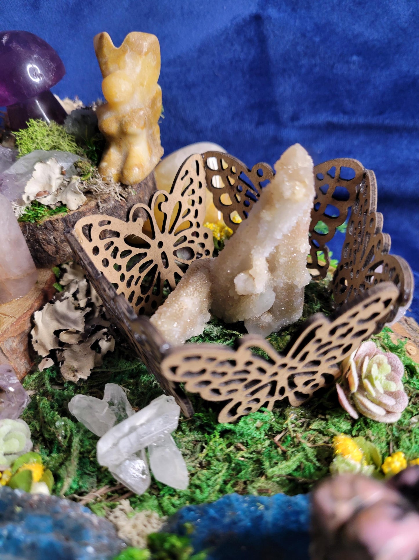 The Enchanted Forest | Lunas Fairy Village | Handmade with authentic Crystals | 3.5lbs | Arts & Crafts |Birthday Anniversary Christmas Gift