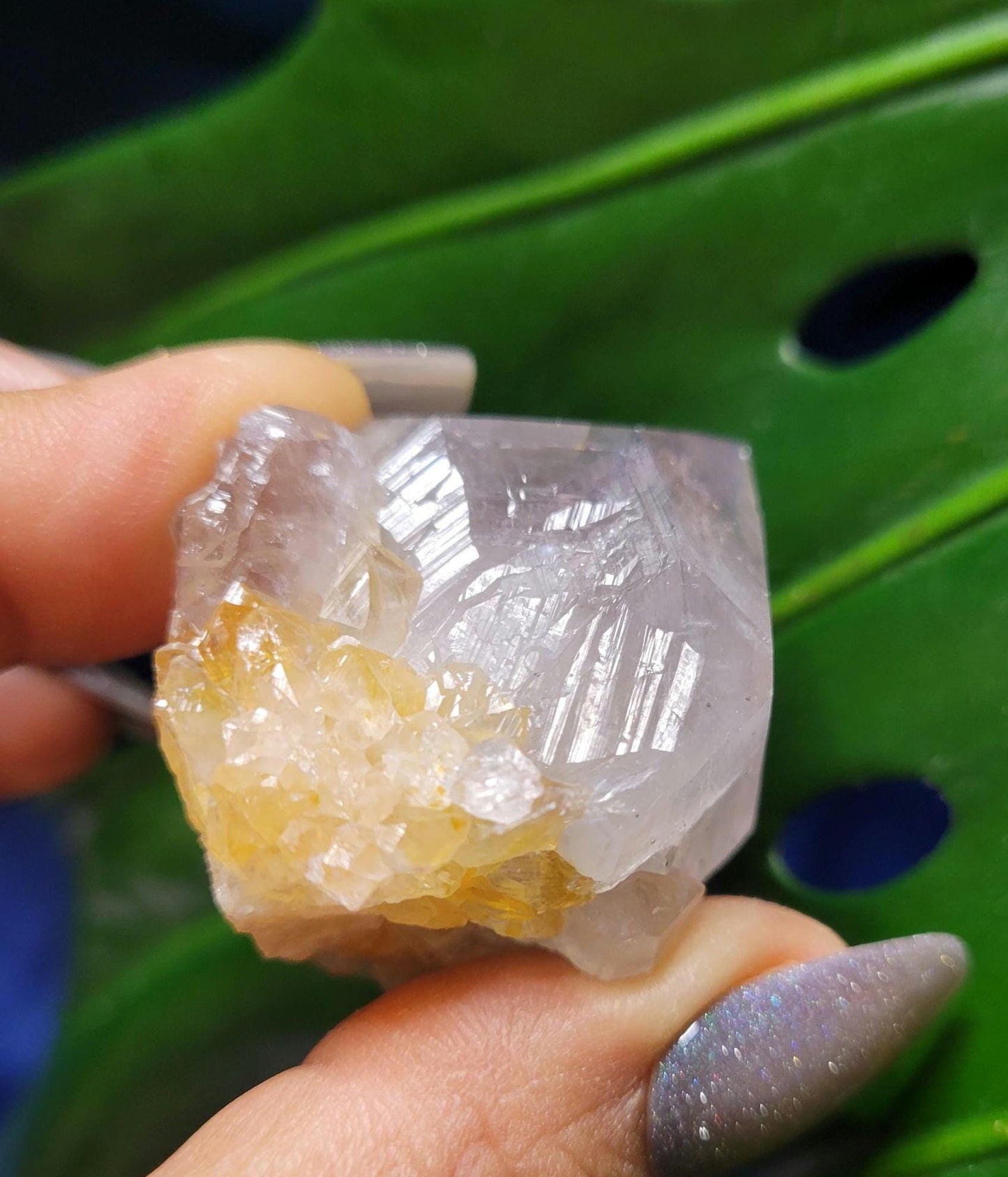 Stunning Spirit Quartz Cluster from South Africa - Crown Chakra Meditation - Birthday Collectors Christmas Party Gift Ideas - Lavender - 50g