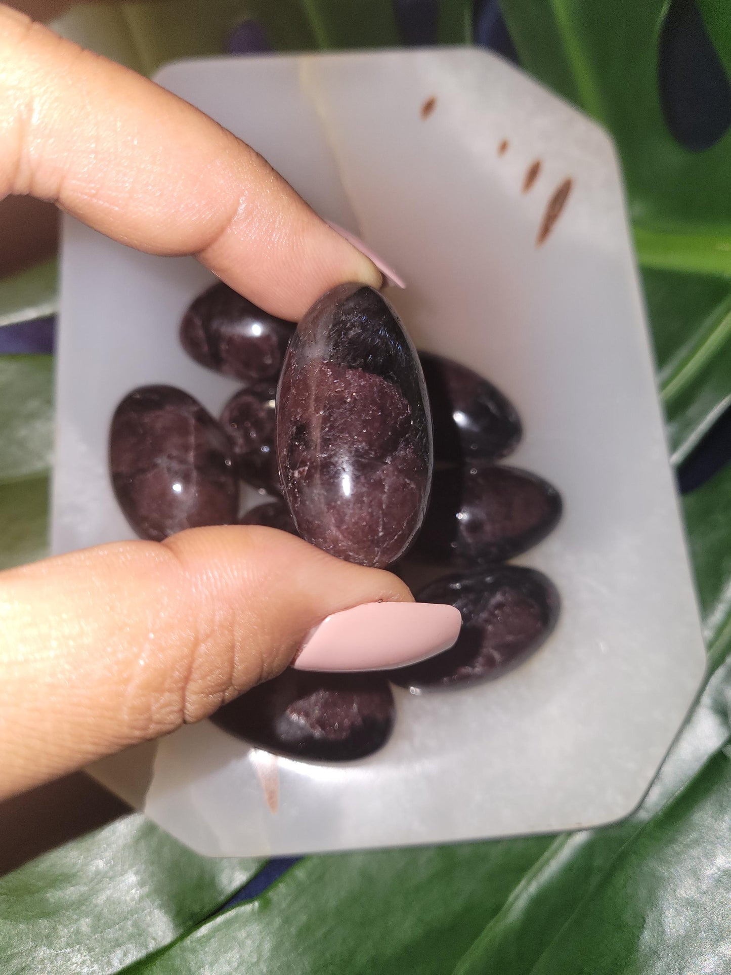 High Quality Garnet Shiva Crystal-Meditation-Root and Heart Chakra-Birthday Anniversary Christmas Love Gift-Intuitively Picked