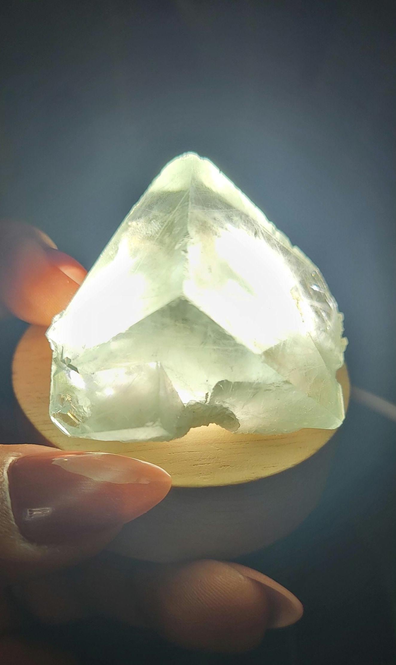Beautiful Gemmy Blue Green Fluorite Cube | Crystal Collector | Home Decor | Gift Ideas for you | Genius Stone | High Grade Green Blue | 79g