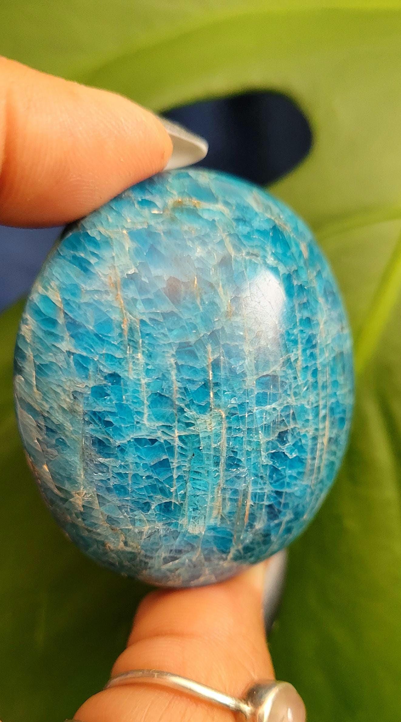 Apatite Palm Stones, Large | Your Pick | Meditation | Birthday Christmas Gift Ideas for you | Electric Blue | Third Eye Chakra
