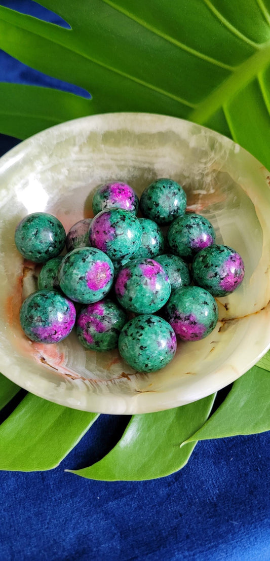 Mini Ruby Zoisite Sphere | UV Reactive | Birthday Christmas Party Gift Ideas | Arts Crafts Crystal Jewelry Wrapping | Griding | Home Decor