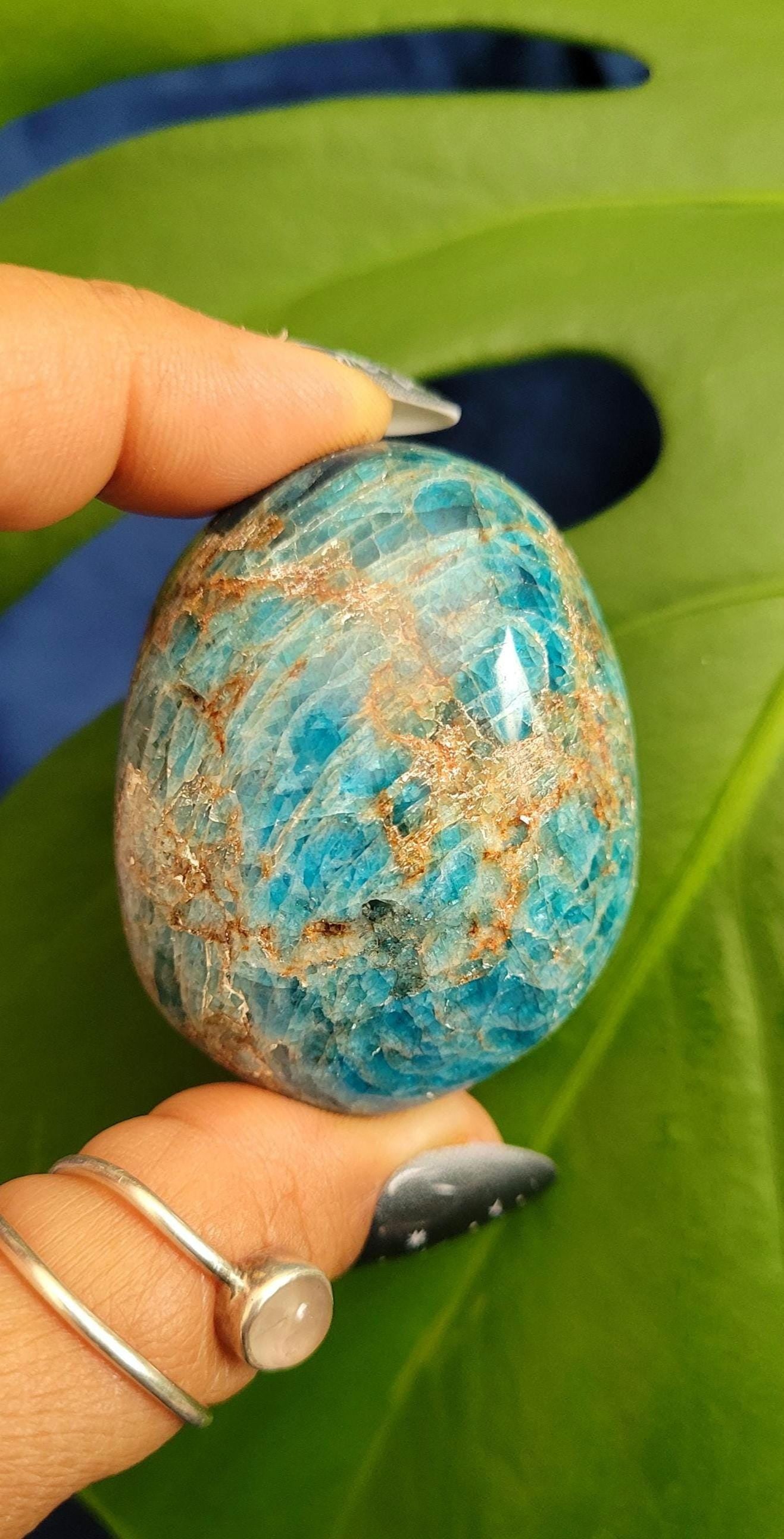Apatite Palm Stones, Large | Your Pick | Meditation | Birthday Christmas Gift Ideas for you | Electric Blue | Third Eye Chakra