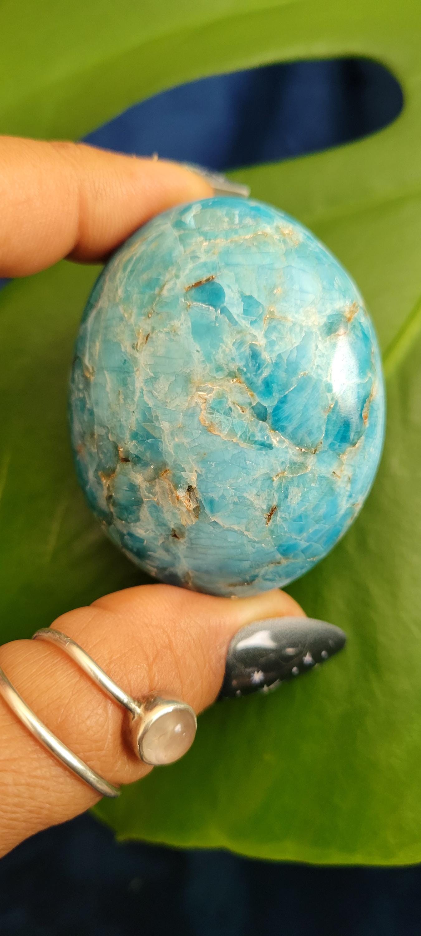 Apatite Palm Stones, Large | Your Pick | Meditation | Birthday Christmas Gift Ideas for you | Electric Blue | Third Eye Chakra
