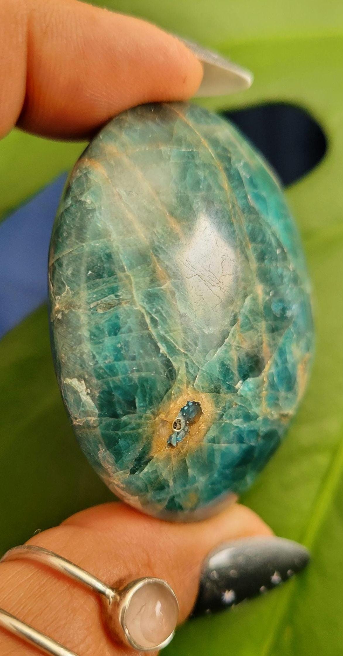 Apatite Palm Stones, Large | Your Pick | Meditation | Birthday Christmas Gift Ideas for you | Electric Blue | Third Eye Chakra