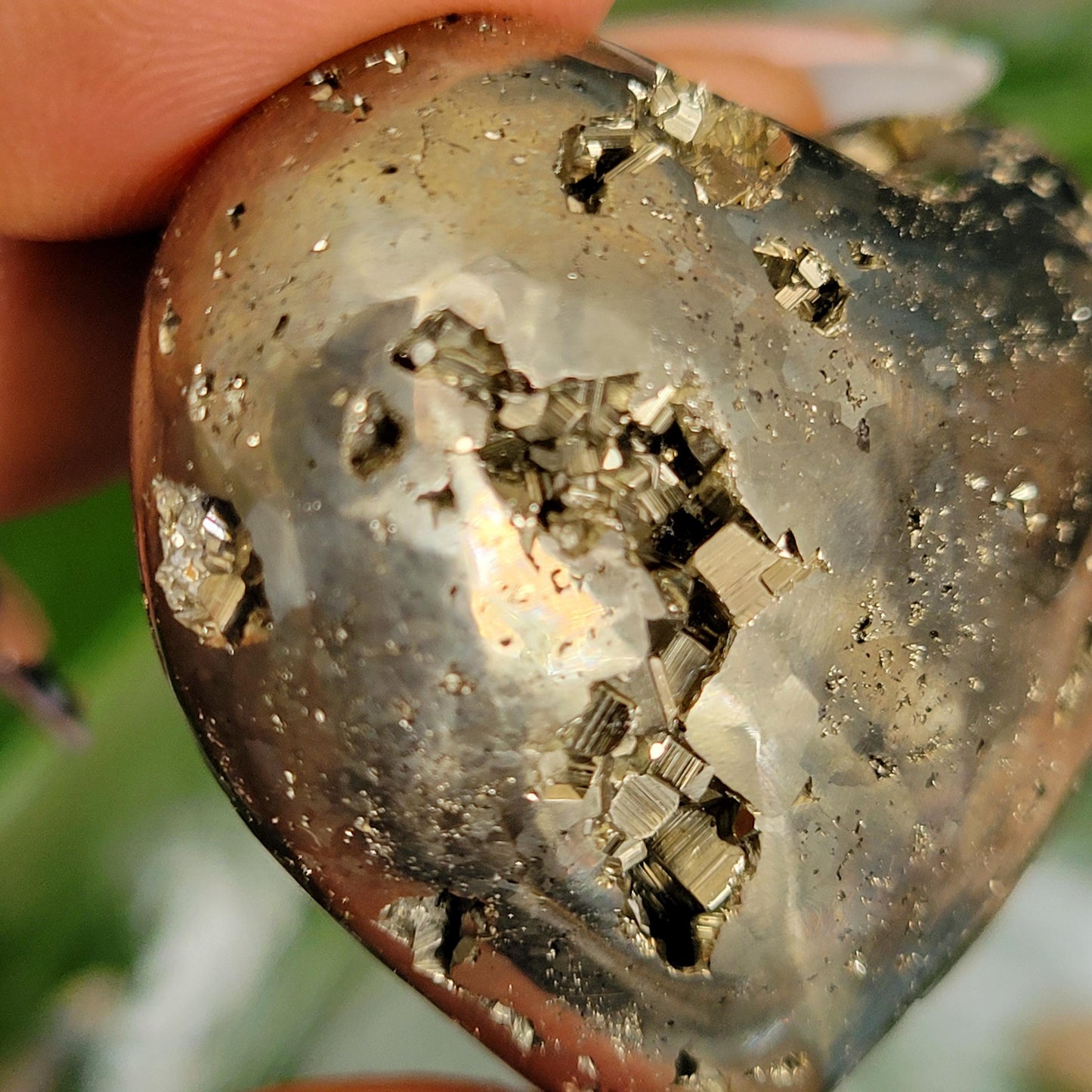 Gorgeous Pyrite Heart Carving from Peru (G) Abundance Protection Confidence | Shimmering Gold | Home Decor | Gift for you | Meditation Tool