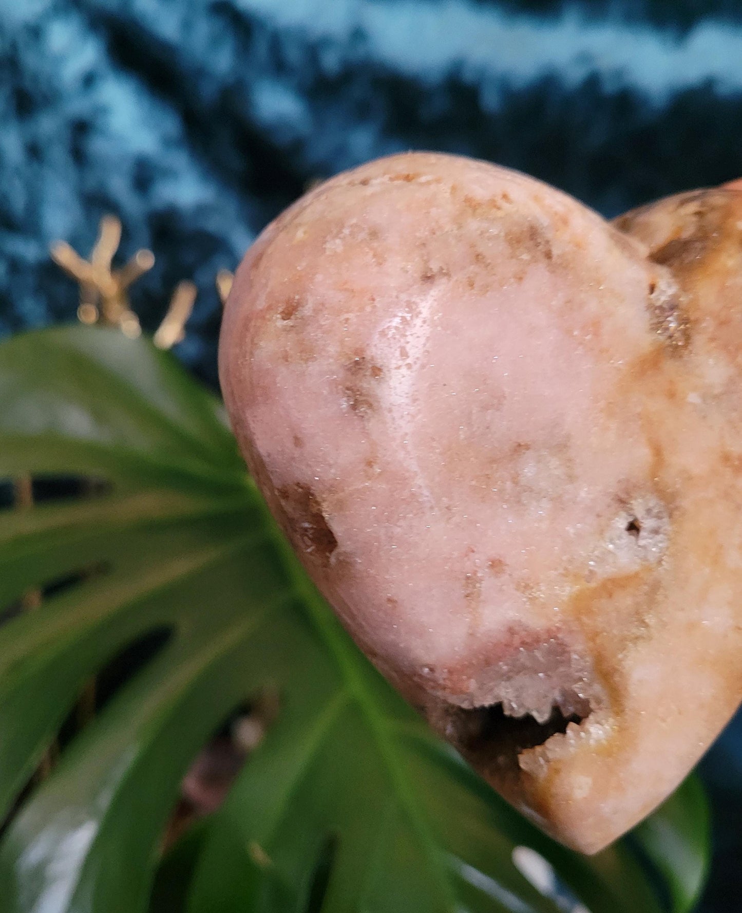 Gorgeous Pink Druzy Amethyst Heart Carving with Metal Stand | Gem & Mineral Collectors | Birthday Love Christmas Gift for you | Pink | 1 lb