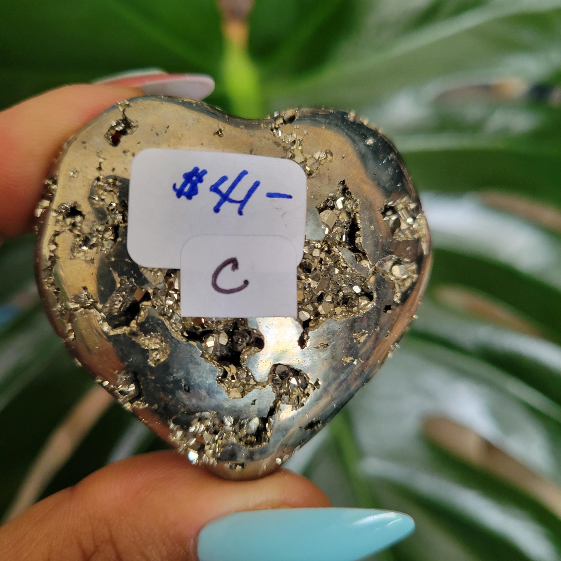 Gorgeous Pyrite Heart Carving from Peru (C) Abundance Protection Confidence | Shimmering Gold | Home Decor | Gift for you | Meditation Tool