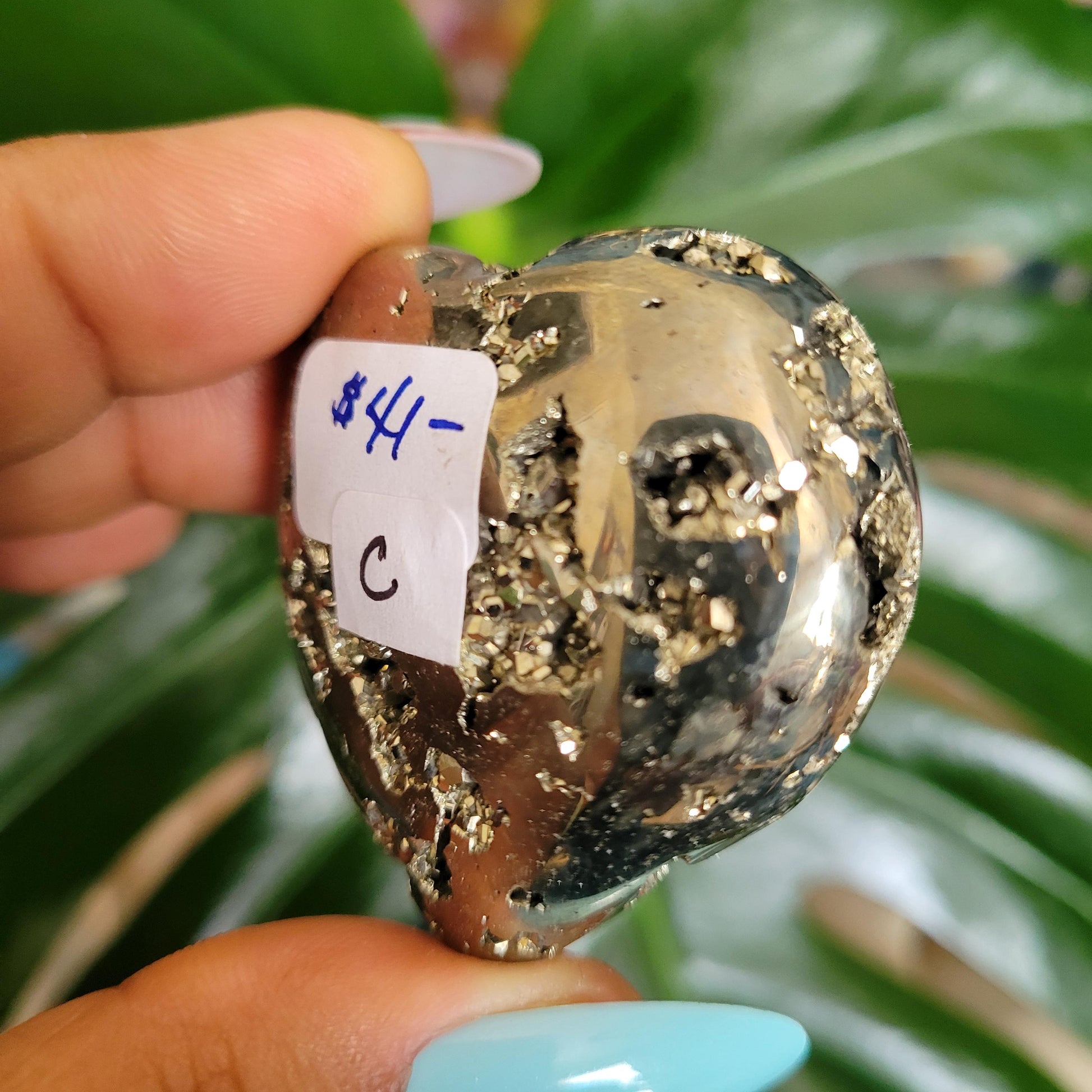 Gorgeous Pyrite Heart Carving from Peru (C) Abundance Protection Confidence | Shimmering Gold | Home Decor | Gift for you | Meditation Tool
