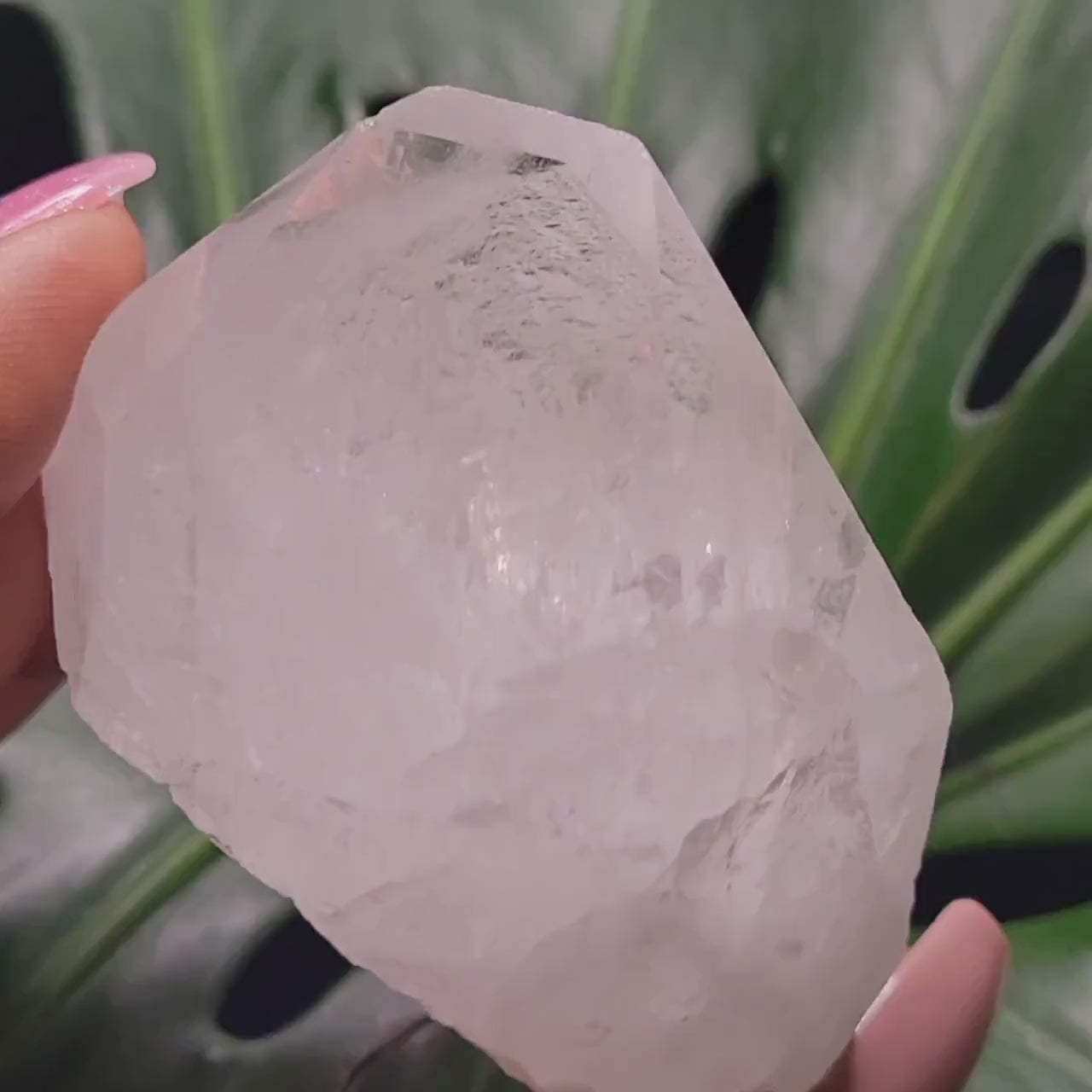 Stunning Lemurian Clear Quartz Crystal Point-Crystal Collectors-Birthday Anniversary Christmas Gift-Home Decor-Gift Ideas-High Quality