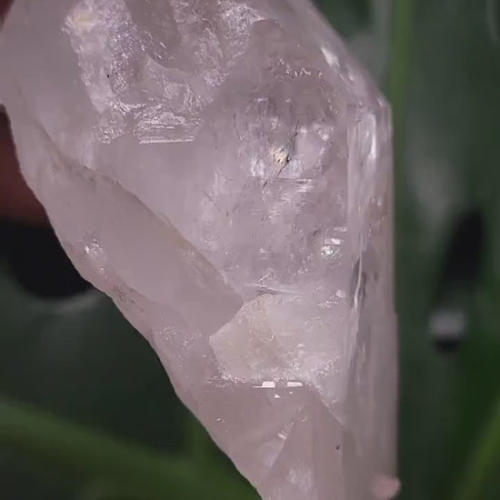 Stunning Lemurian Clear Quartz Crystal Point-Crystal Collectors-Birthday Anniversary Christmas Gift-Home Decor-Gift Ideas-High Quality